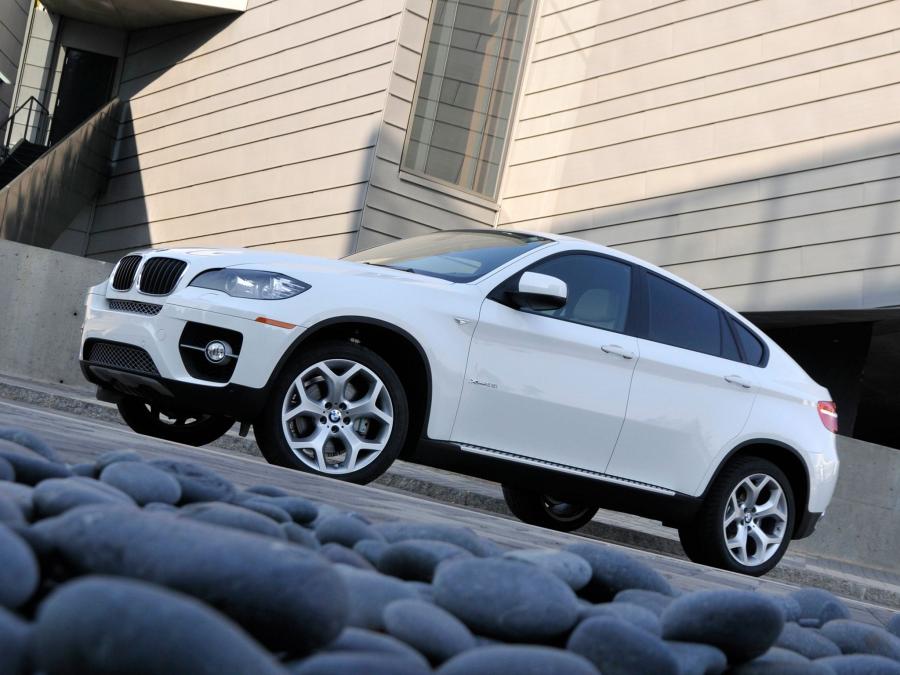  BMW X6 xDrive 3.5i 2008 года  (US) (фото 10 из 16)